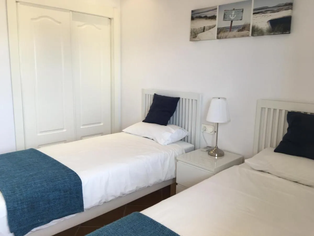 Penthouse, Sea Views, Roof Terrace, Communal Pool Mijas